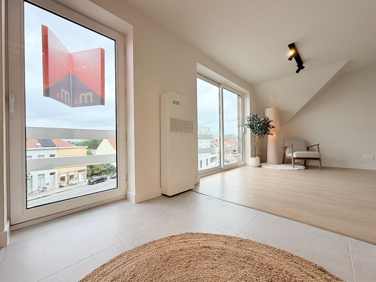 Trendy penthouse te Kortrijk ! EPC B !  **** NONO INSPIRED **** 