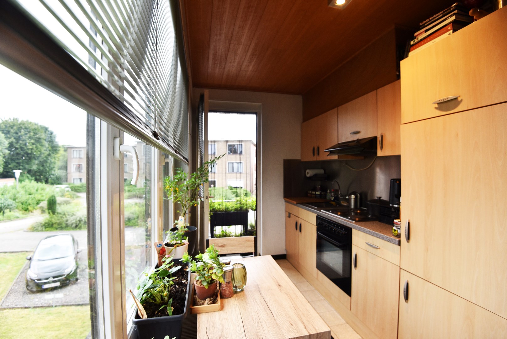 Ruim appartement  (126m²) met 3 slaapkamers en autostaanplaats te Eeklo 