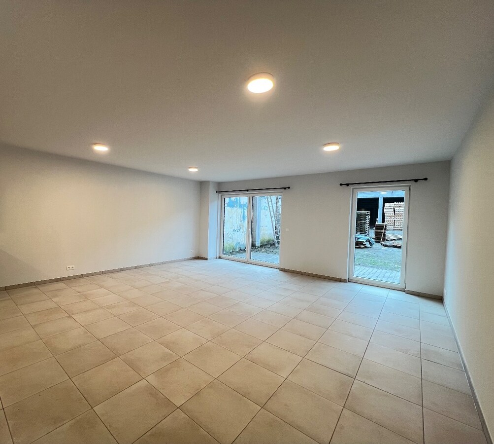 Superbe appartement 2 chambres avec terrasse et jardin 