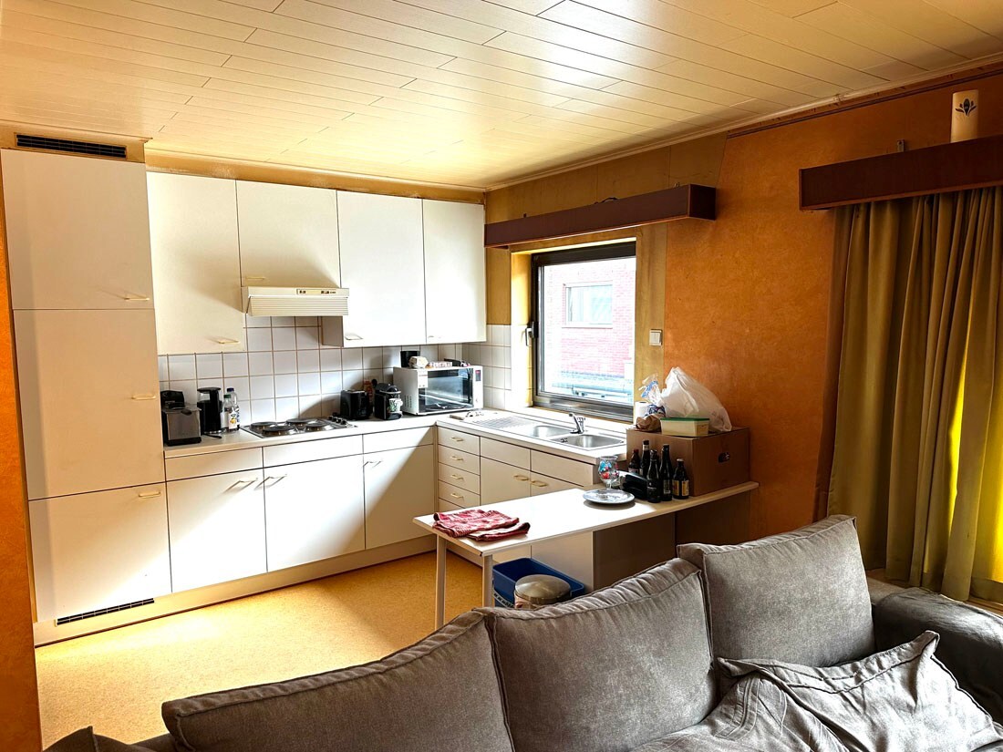 Appartement op de eerste verdieping in het centrum van Paal 