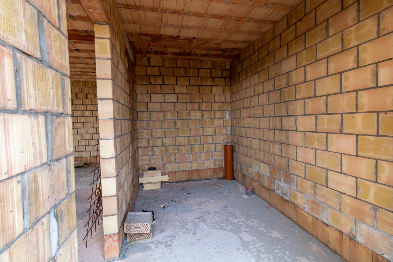 Nieuwbouwwoning met 5 slaapkamers en landelijke vergezichten te Koekelare 