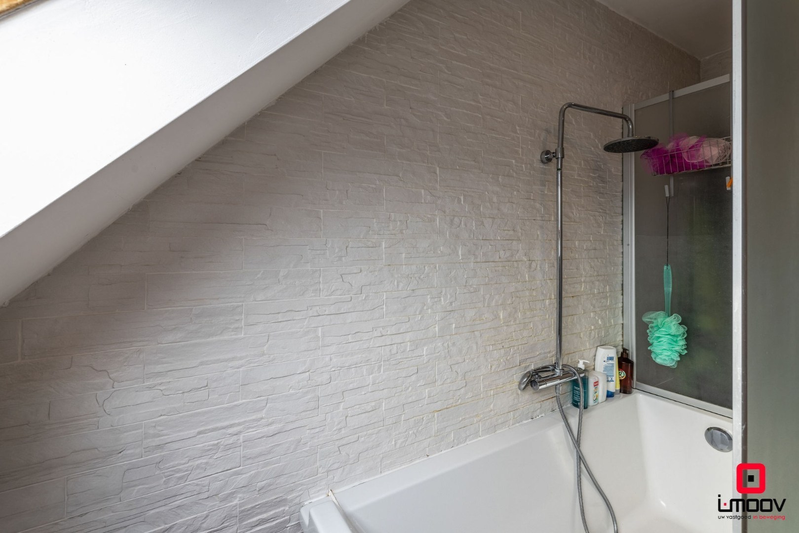 Ruime gezinswoning met tuin en aparte kangoeroewoning 