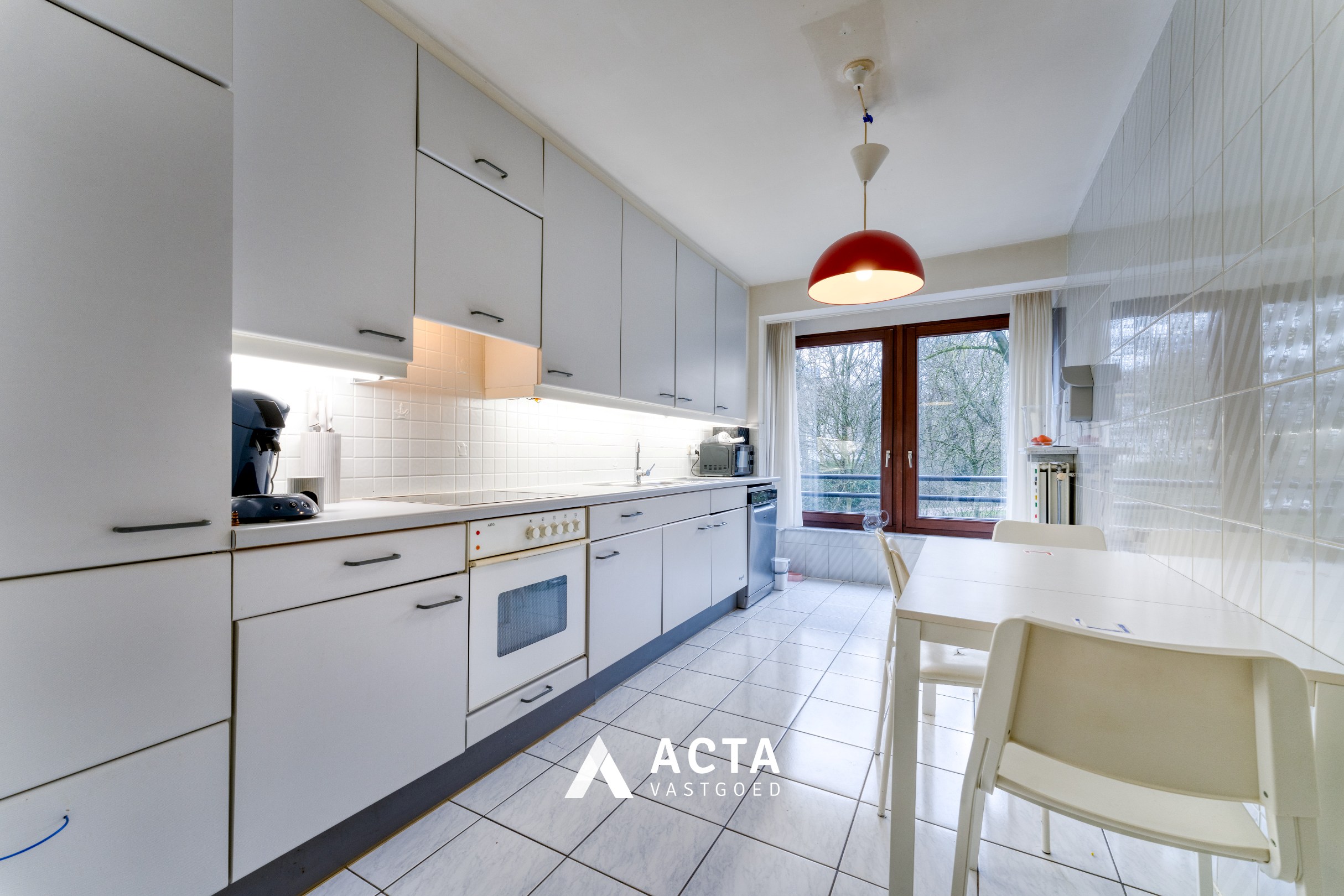 Ruim appartement aan het Leopoldpark in Oostende 