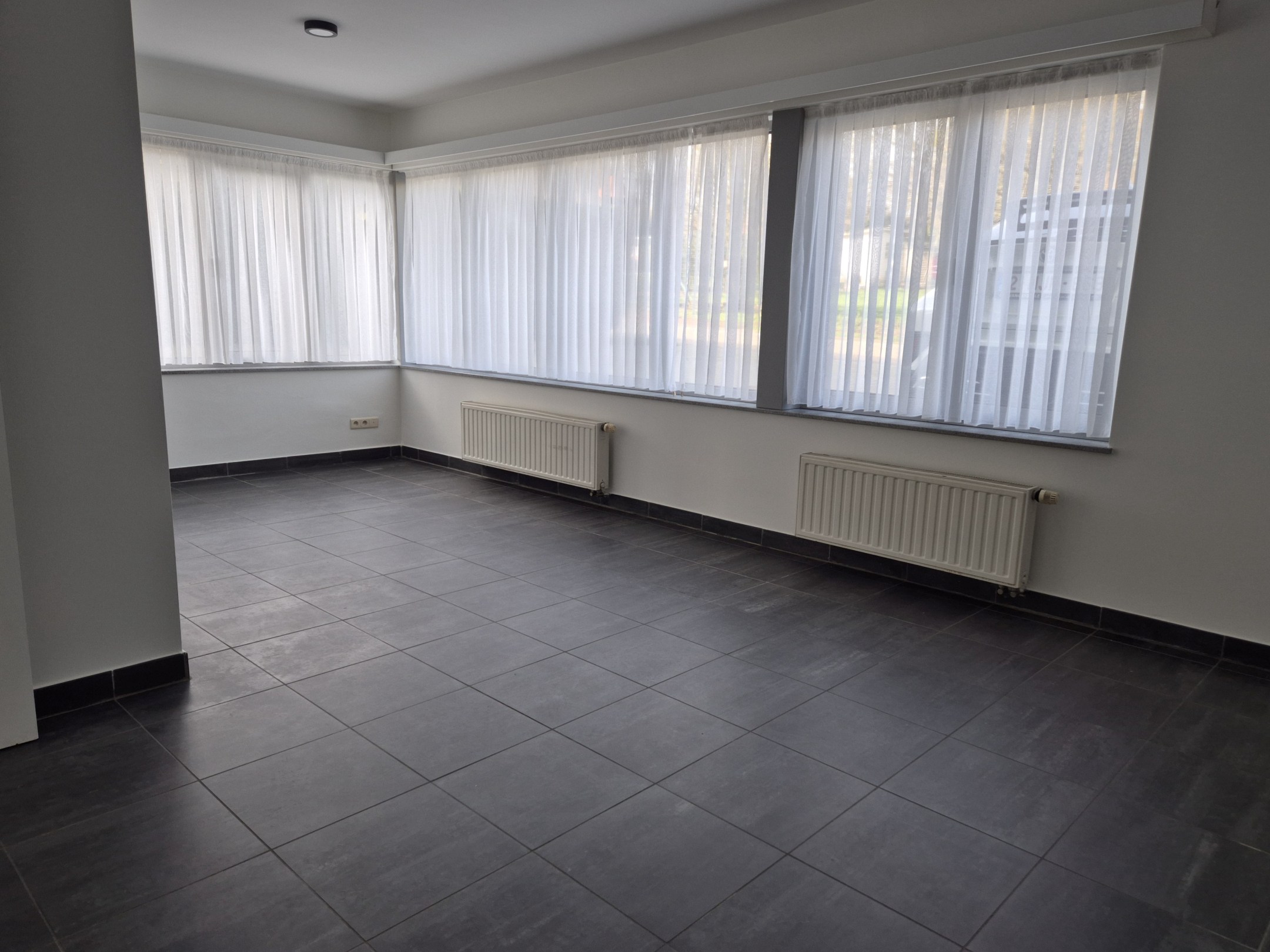 Gelijkvloers appartement met 1 slaapkamer en terras 