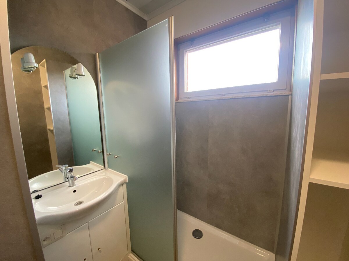 Centraal gelegen woning met 4 slaapkamers te Ieper 