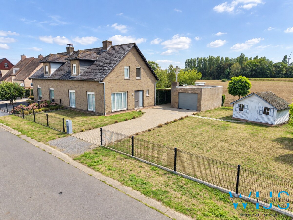 Te koop woning - Oosteeklo
