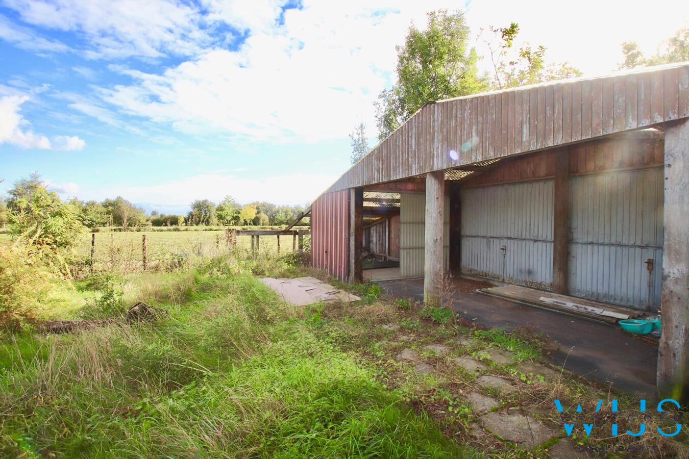 Ruime bouwgrond van 1.998 vierkante te Oosteeklo ! 