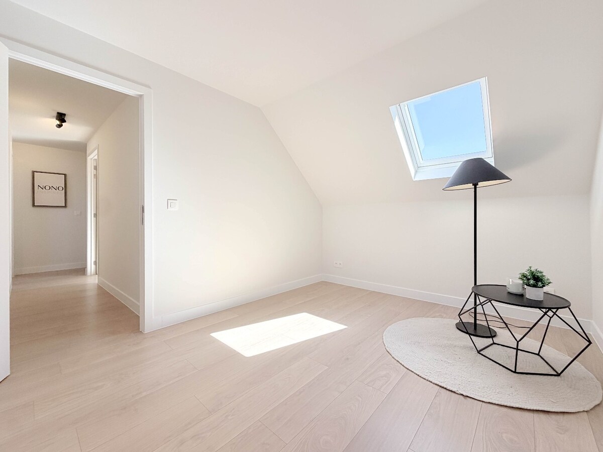 Prachtige ruime woning met grote zonnige tuin !    **** NONO INSPIRED **** 