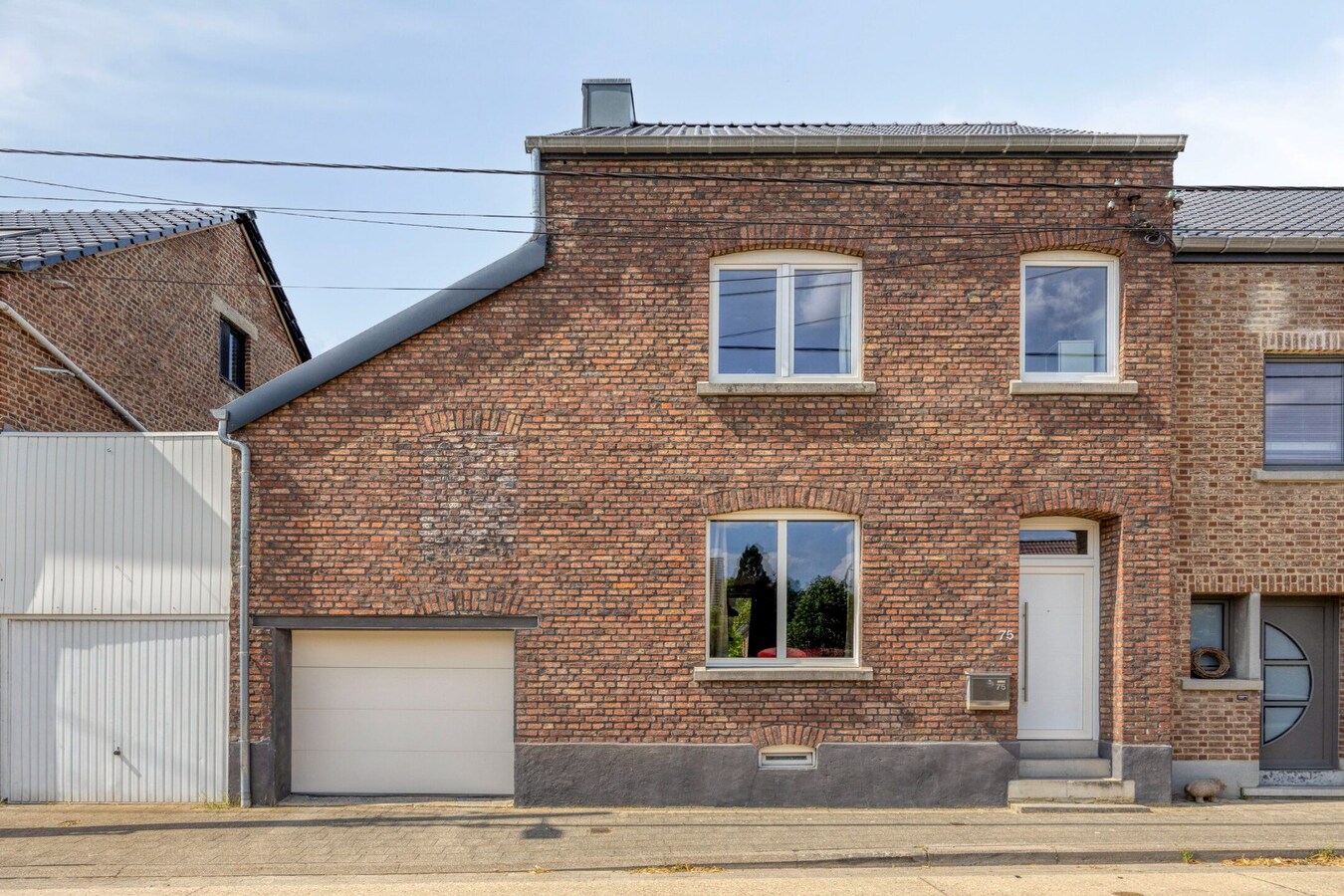 Prachtige woning met tuin, terras en garage 