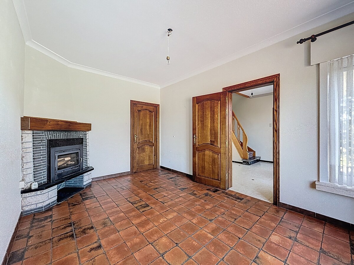 Sixties villa met opslagruimte/garage en zicht op Cotthem 