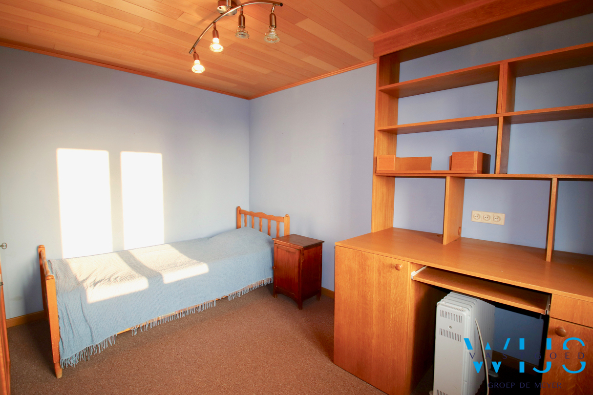 Tof gezellig woonhuis op een prachtig ruim perceel te Boekhoute ! 