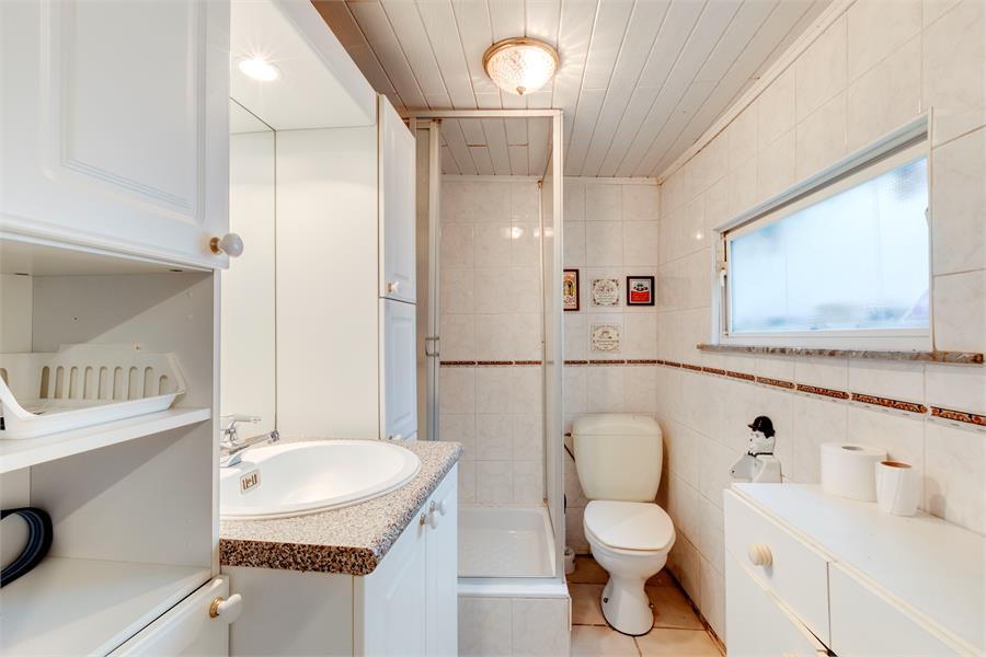 Unieke opportuniteit: charmante rijwoning in centrum Wetteren 