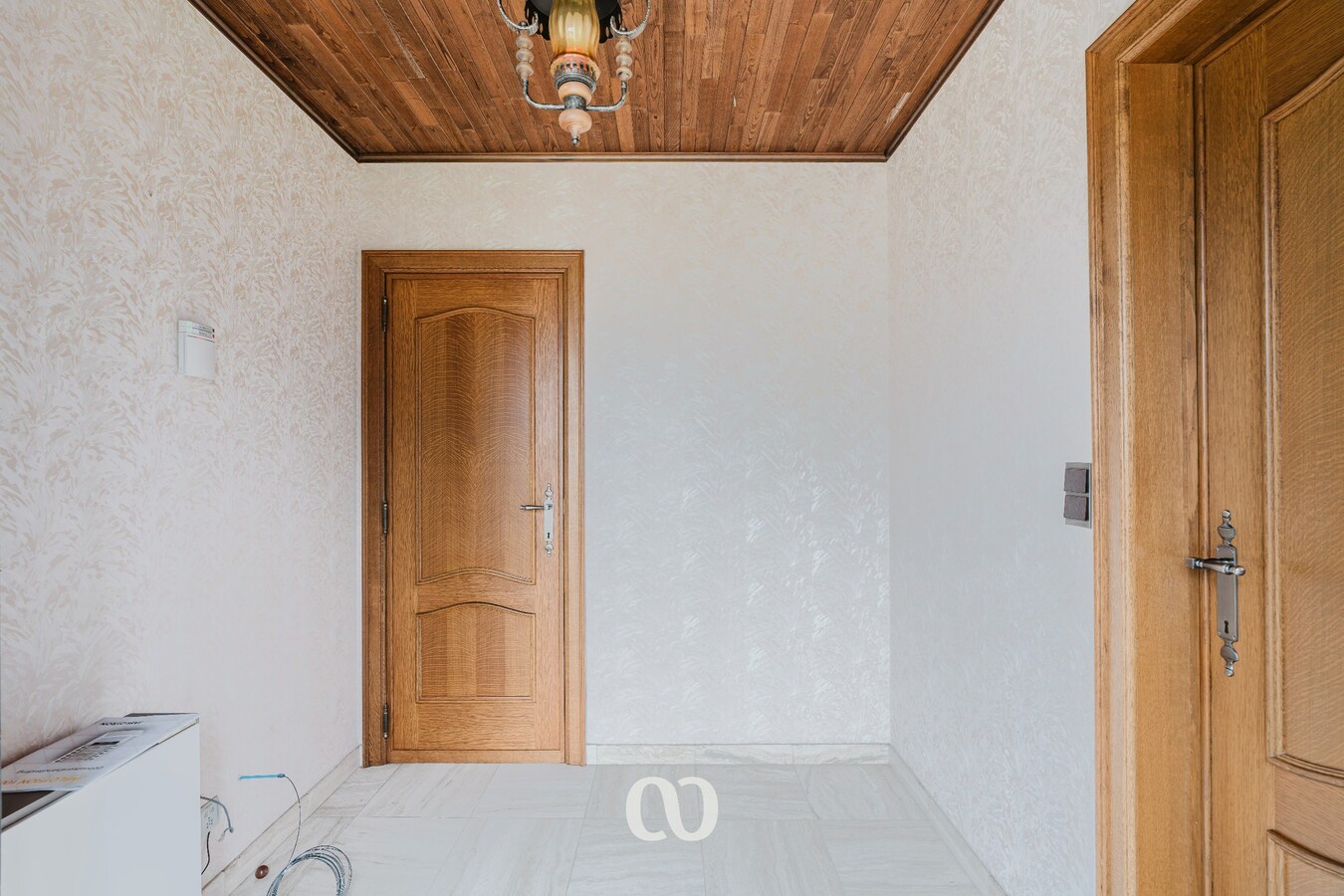 Zeer ruime woning met uitbreidingsmogelijkheden in rustige woonwijk te Kruisem 