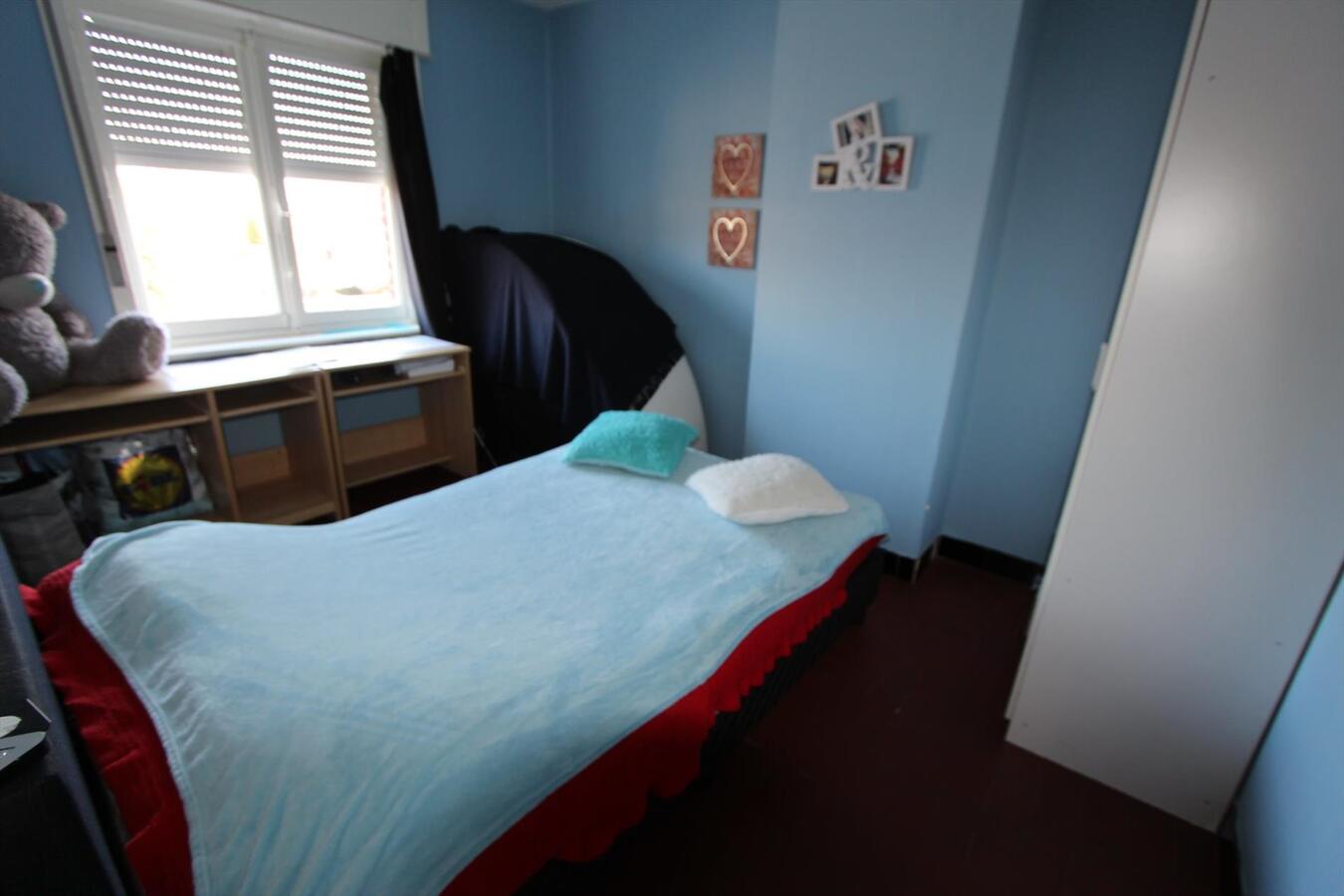 Woning met 3 slaapkamers en tuin te Roeselare 