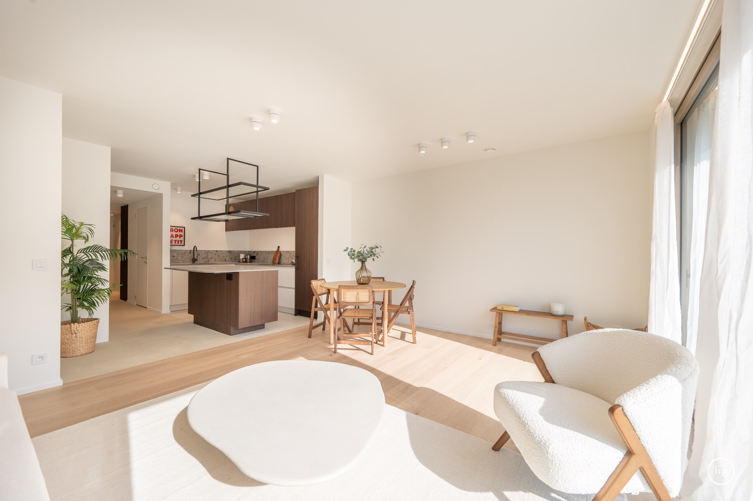 Appartement neuf unique avec 2 chambres situé dans un emplacement fantastique sur l'avenue Paul Parmentier. 