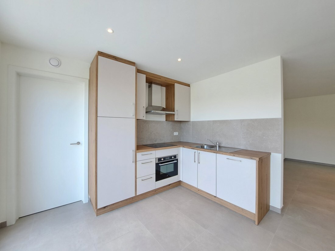 Modern ruim energiezuinig duplex appartement te Dilsen-Stokkem 