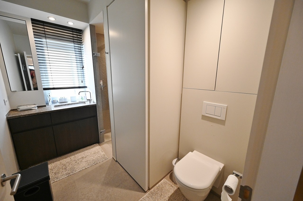 Appartement meublé - Luxueusement aménagé avec 2 chambres, à proximité de la plage et de la place Van Bunnen. 