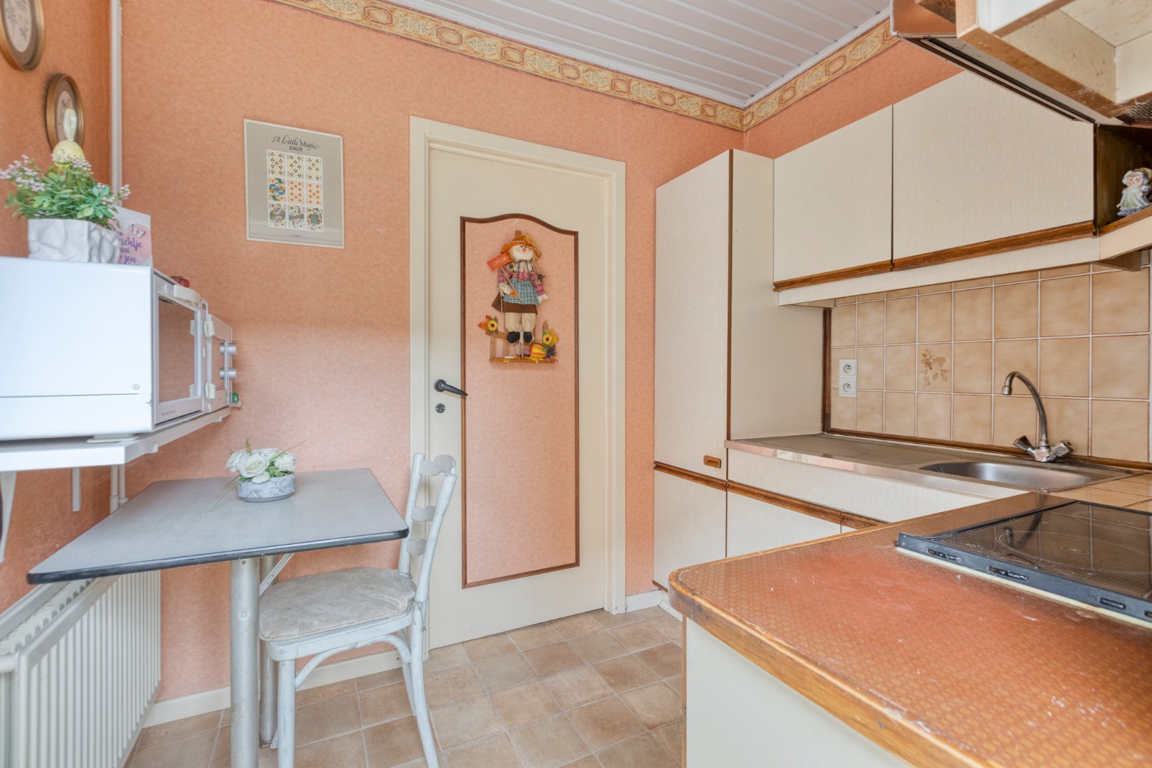 Te renoveren woning met 1 slpk. en ruime tuin in Lommel-Kerkhoven 