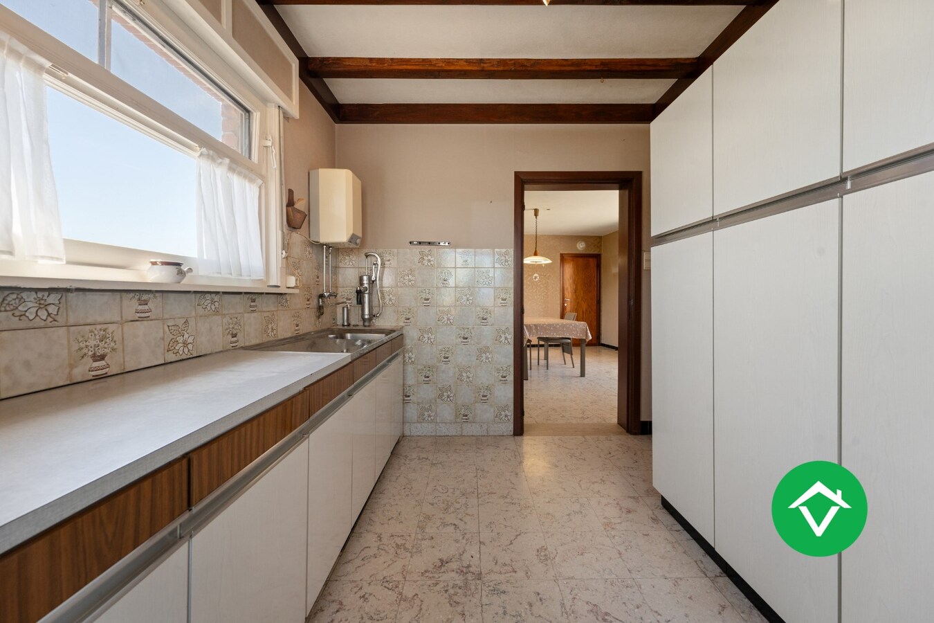 Woning met 3 slaapkamers en garage te Koekelare 