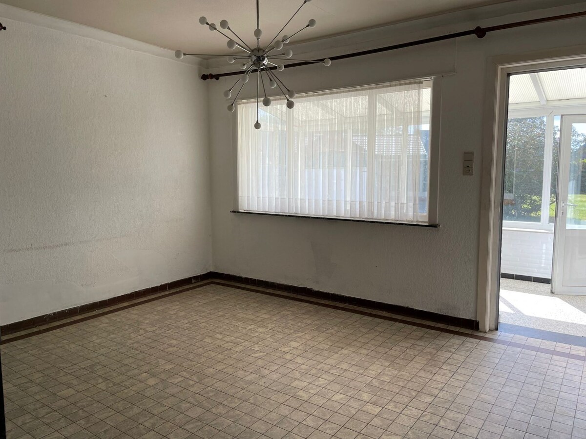 Gunstig gelegen woning te Lummen 