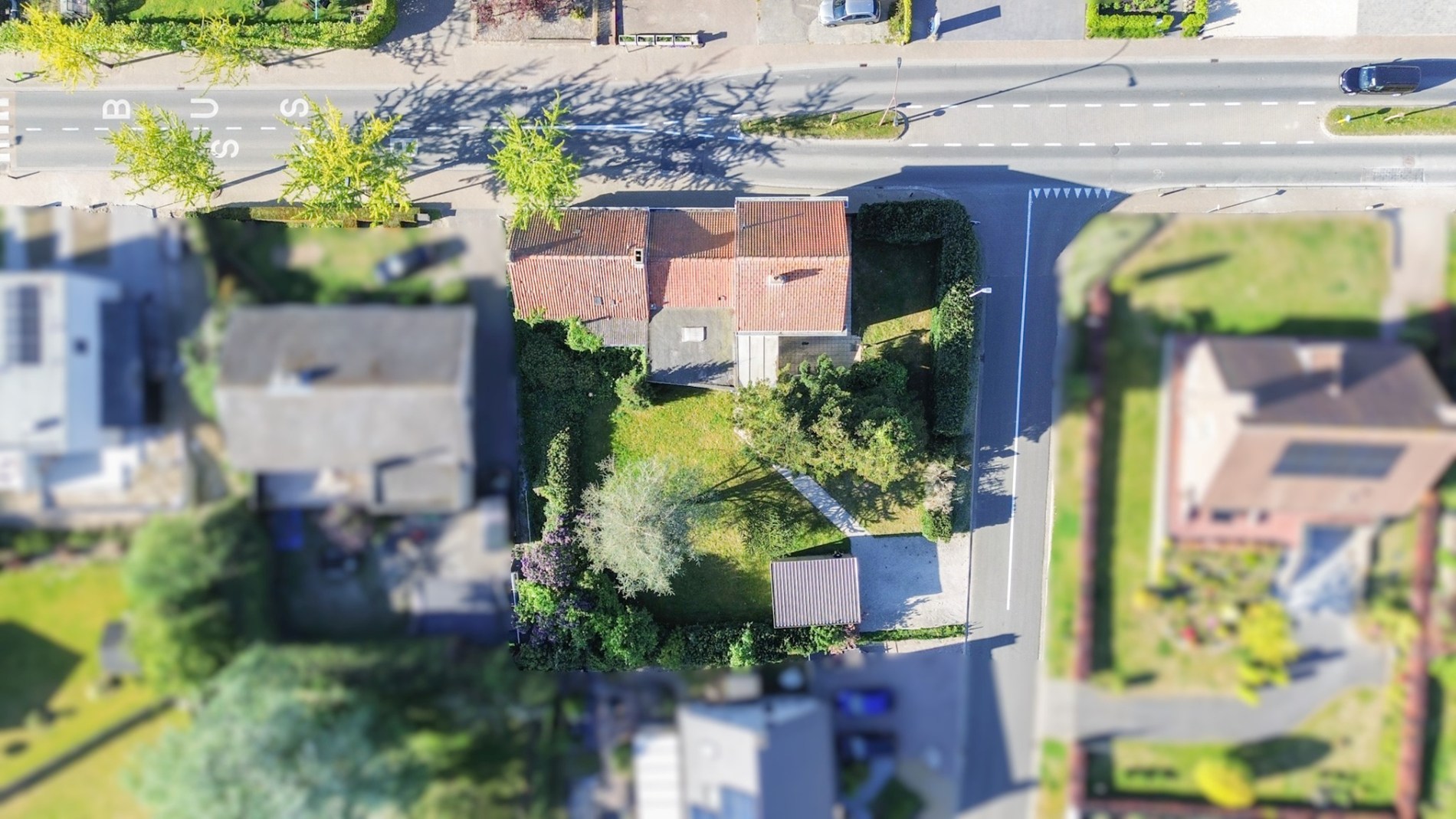 Vrijstaande woning op mooi hoekperceel (950 m²), Aartrijke. 
