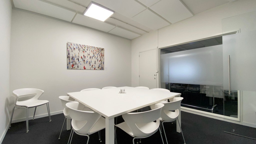 Gemeubelde kantoren in Idola Bedrijvencentrum in Lochristi