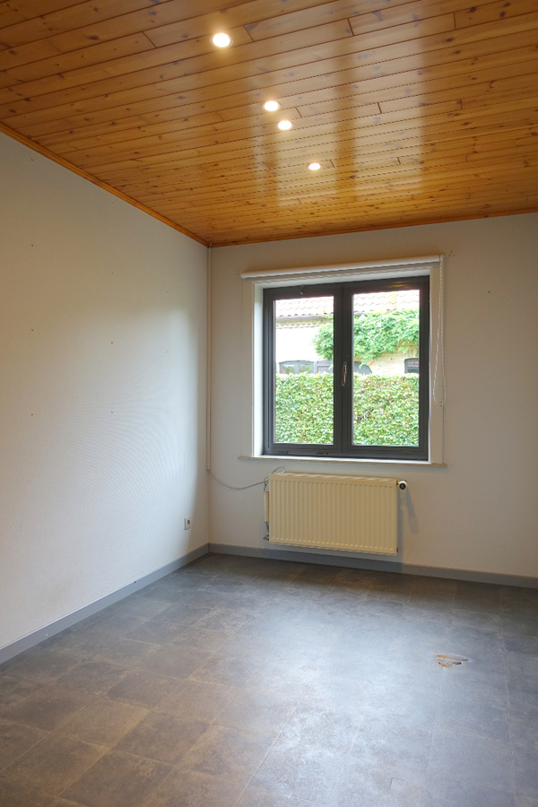 Instapklare woning met tuin en zonnig terras 