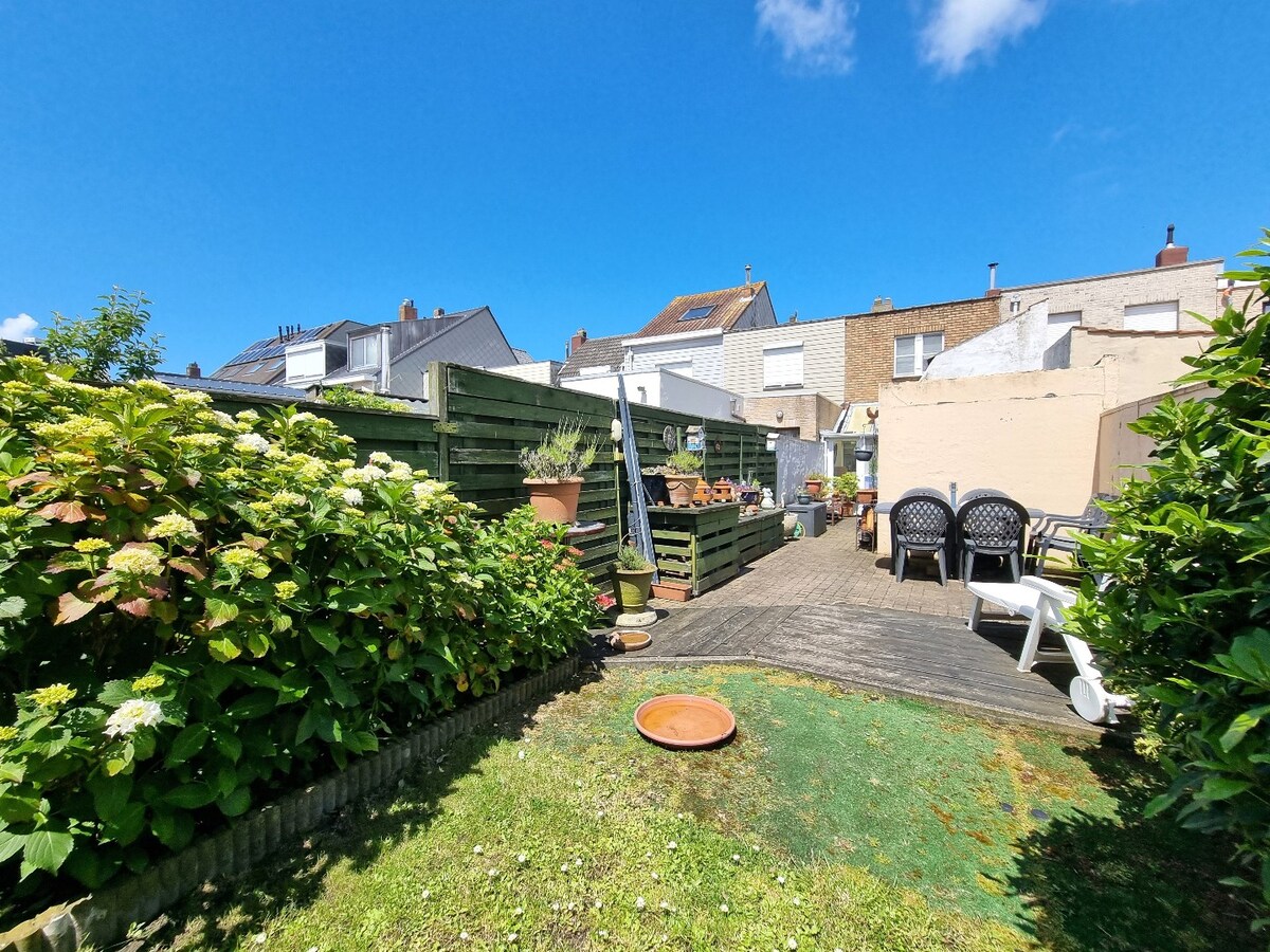 Centraal gelegen woning met leuke tuin te Knokke 