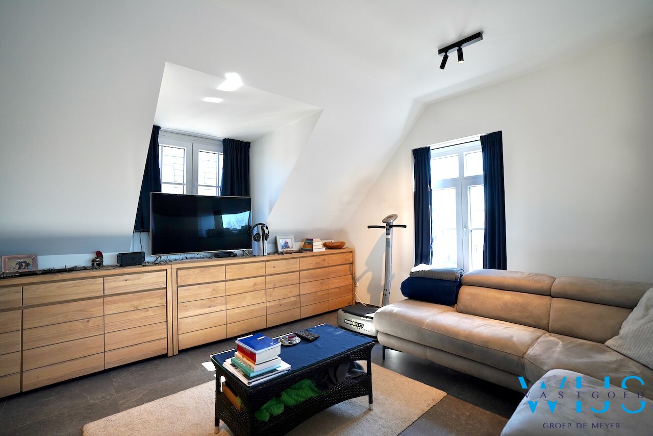 Instapklaar appartement met 2 slaapkamers &amp; terras te ASSENEDE ! 