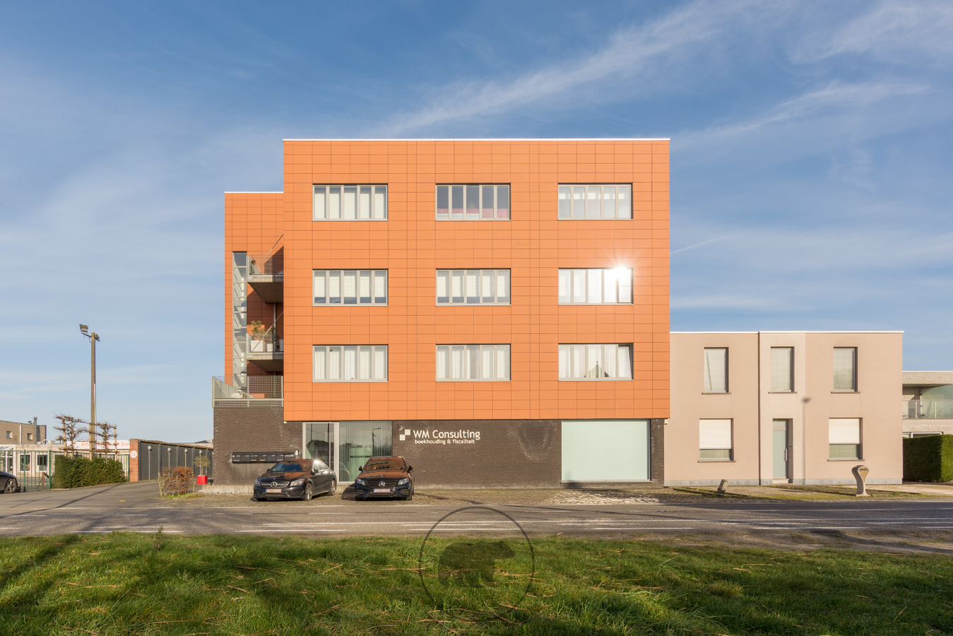 Uniek loft-appartement met tuin te Bachte-Maria-Leerne 