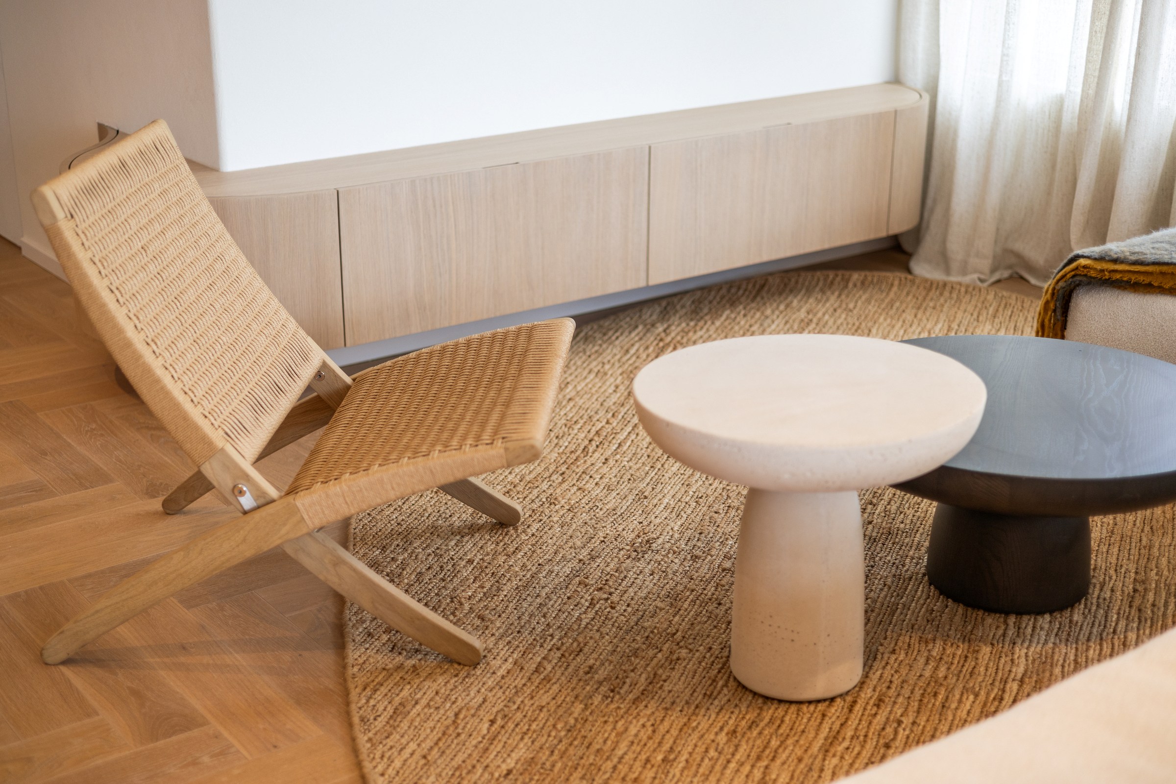 Appartement de 3 chambres entièrement rénové, idéalement situé près de la digue et du casino à Knokke. 