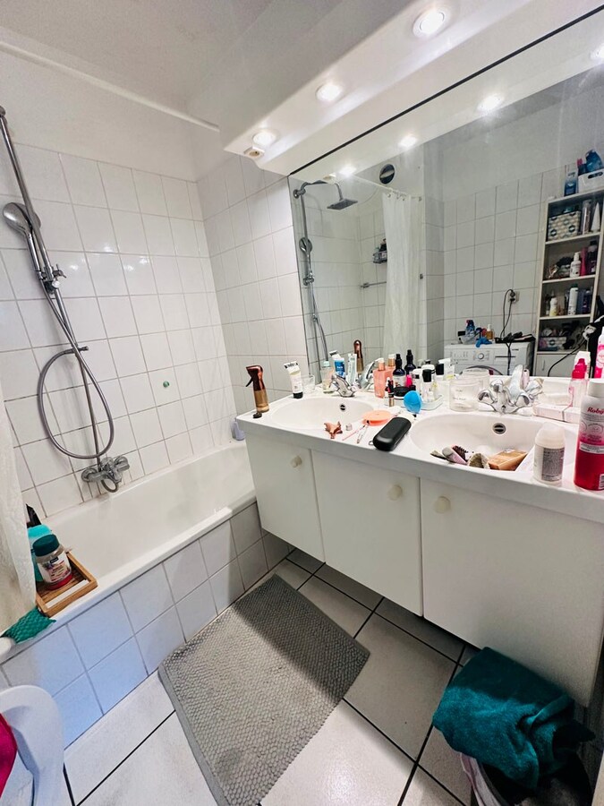 Appartement met 2 slaapkamers in het centrum van Hasselt, aan een groen park 