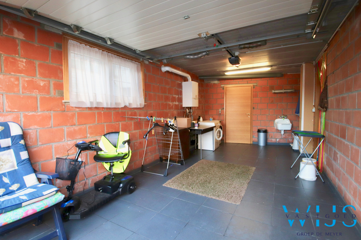 Prachtig gelijkvloers 2 slaapkamerappartement van 119m² te ERTVELDE ! 