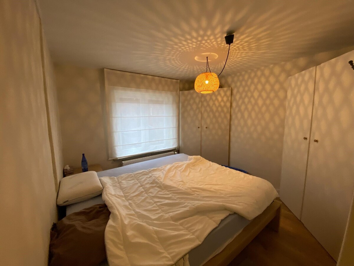 Rustig gelegen halfopen woning met zongerichte tuin 