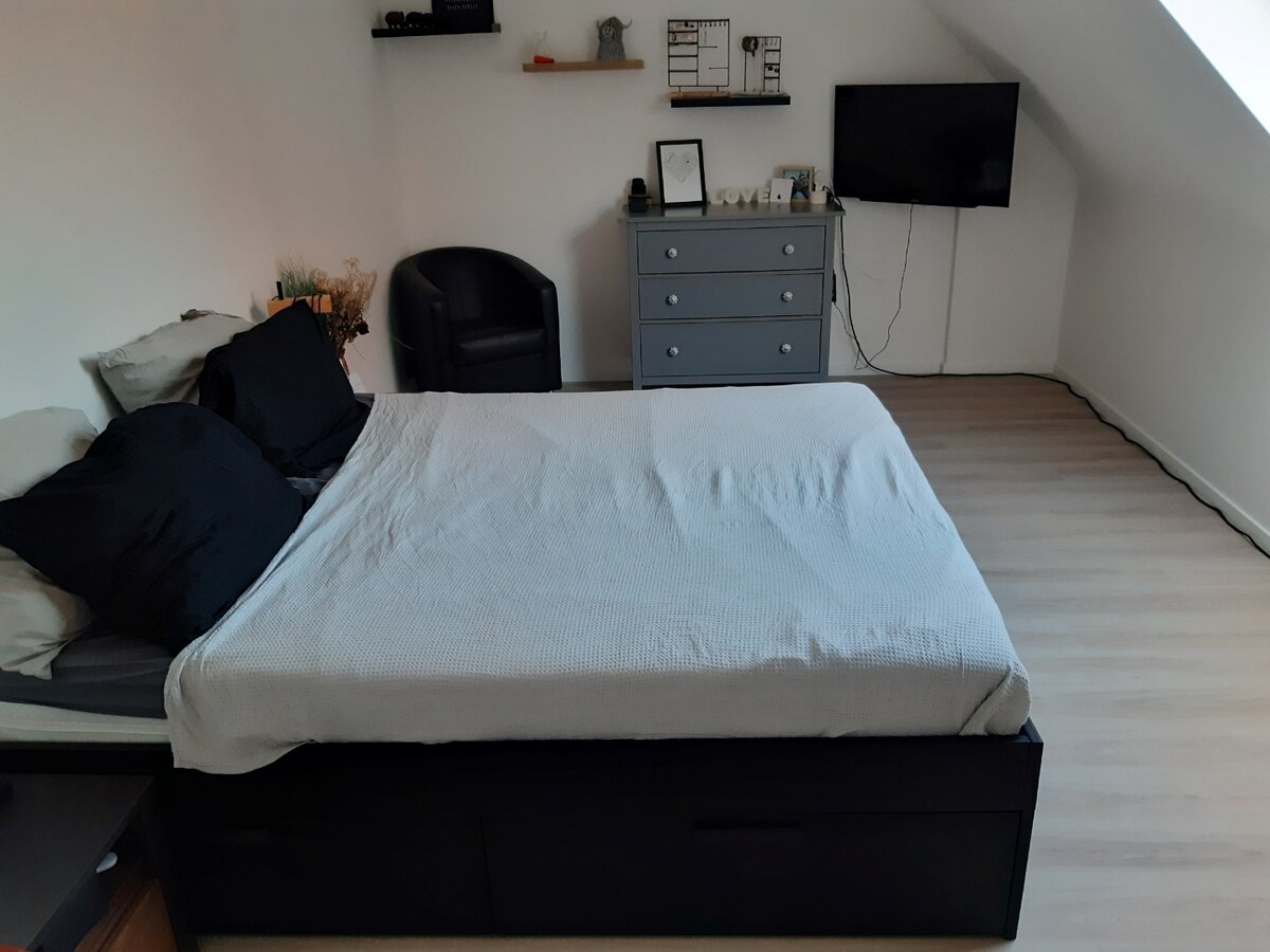 Lichtrijke, eigentijdse  Half Open Bebouwing. 