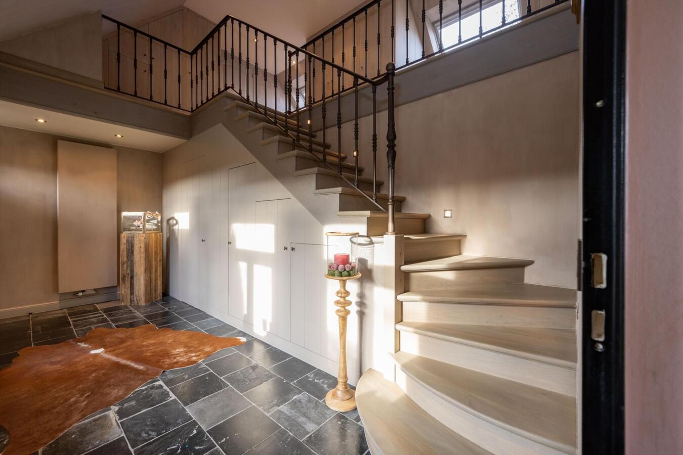 Idyllisch landhuis gelegen op 8330 m² te Ruiselede 