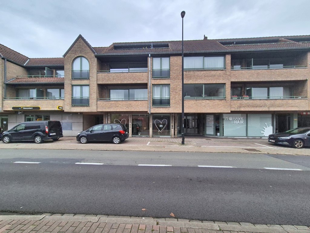 Modern dakappartement met 2 slpks en garage 