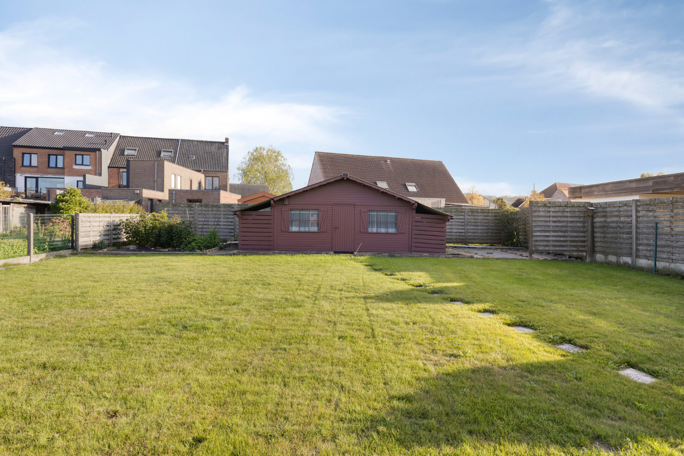 Open bebouwing in een rustige en doodlopende straat | zonnig perceel 