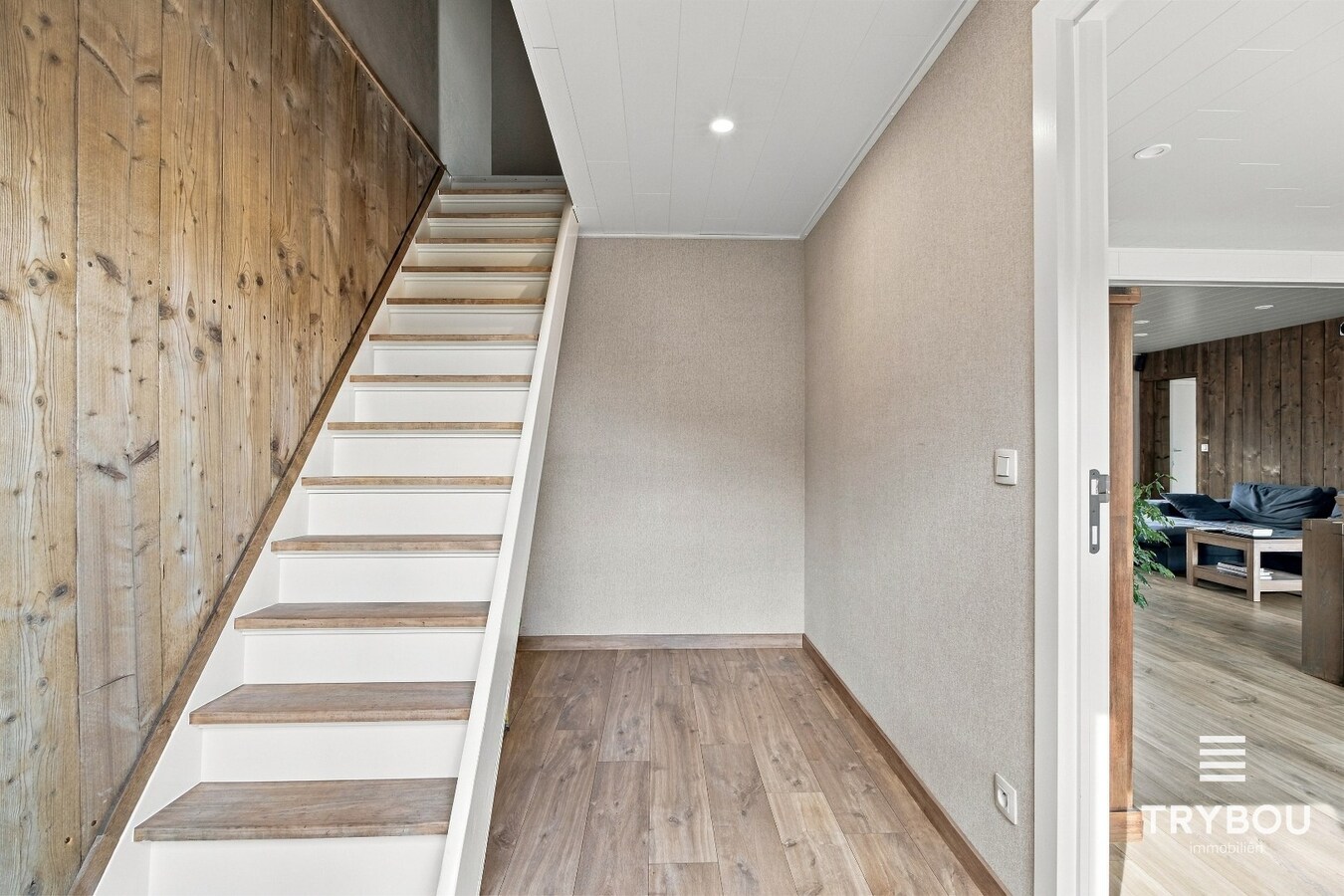 Rustig gelegen, energiezuinige woning met garage op perceel van 554m² 