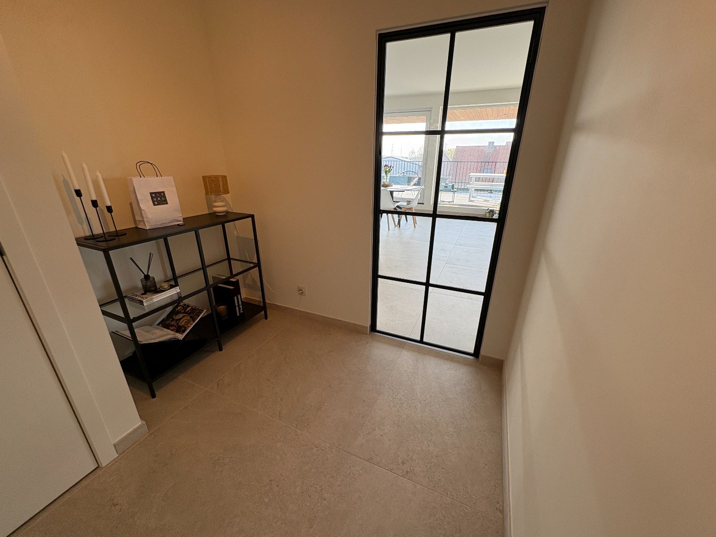 Exclusief appartement op topligging met twee slaapkamers en ruim terras 