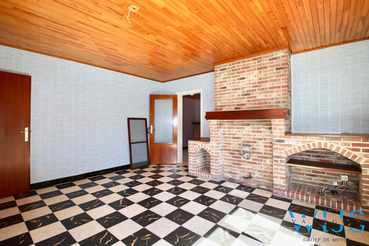 Ruim woonhuis op een zeer rustige locatie in Ertvelde ! 