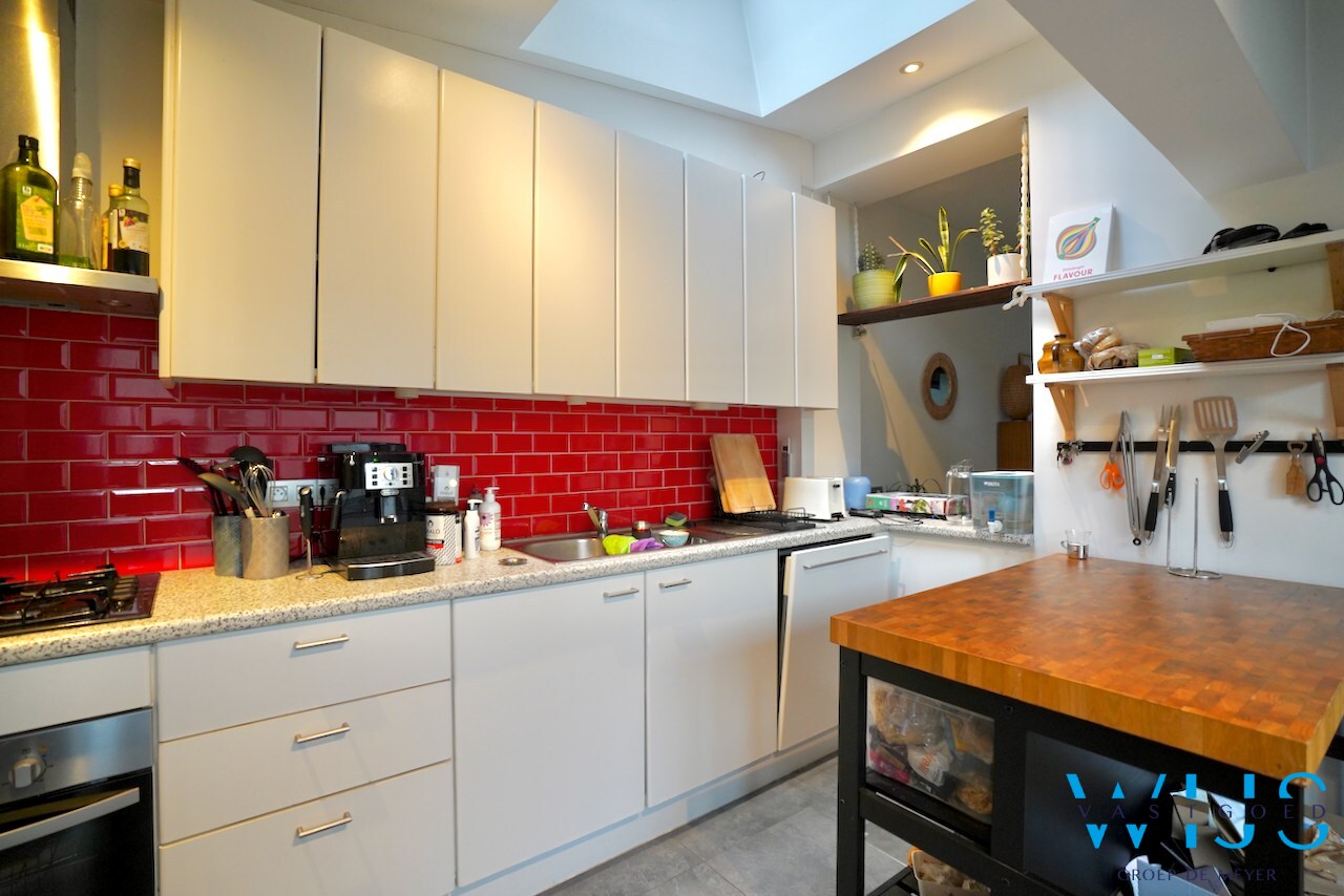 Prachtig woonhuis vlakbij het station Gent-Sint Pieters! 