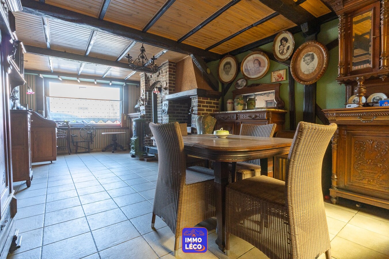 Deux maisons avec jardins et double garage, EXCELLENT POTENTIEL, IDEAL INVEST ! 