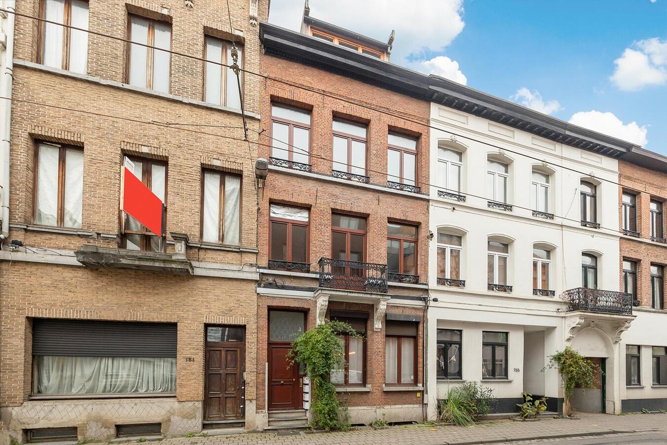 Gerenoveerd gelijkvloers appartement met stadstuin! 
