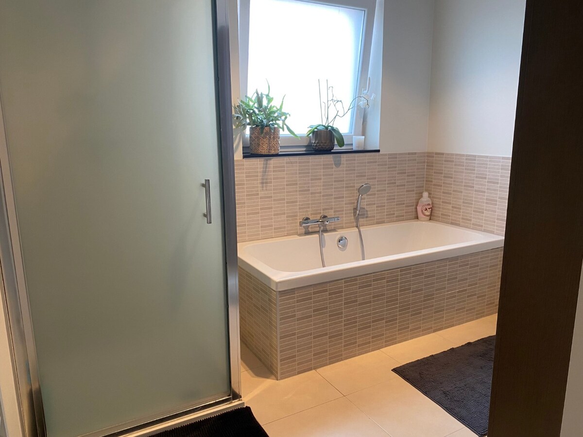 Ruim appartement met zonnig terras 