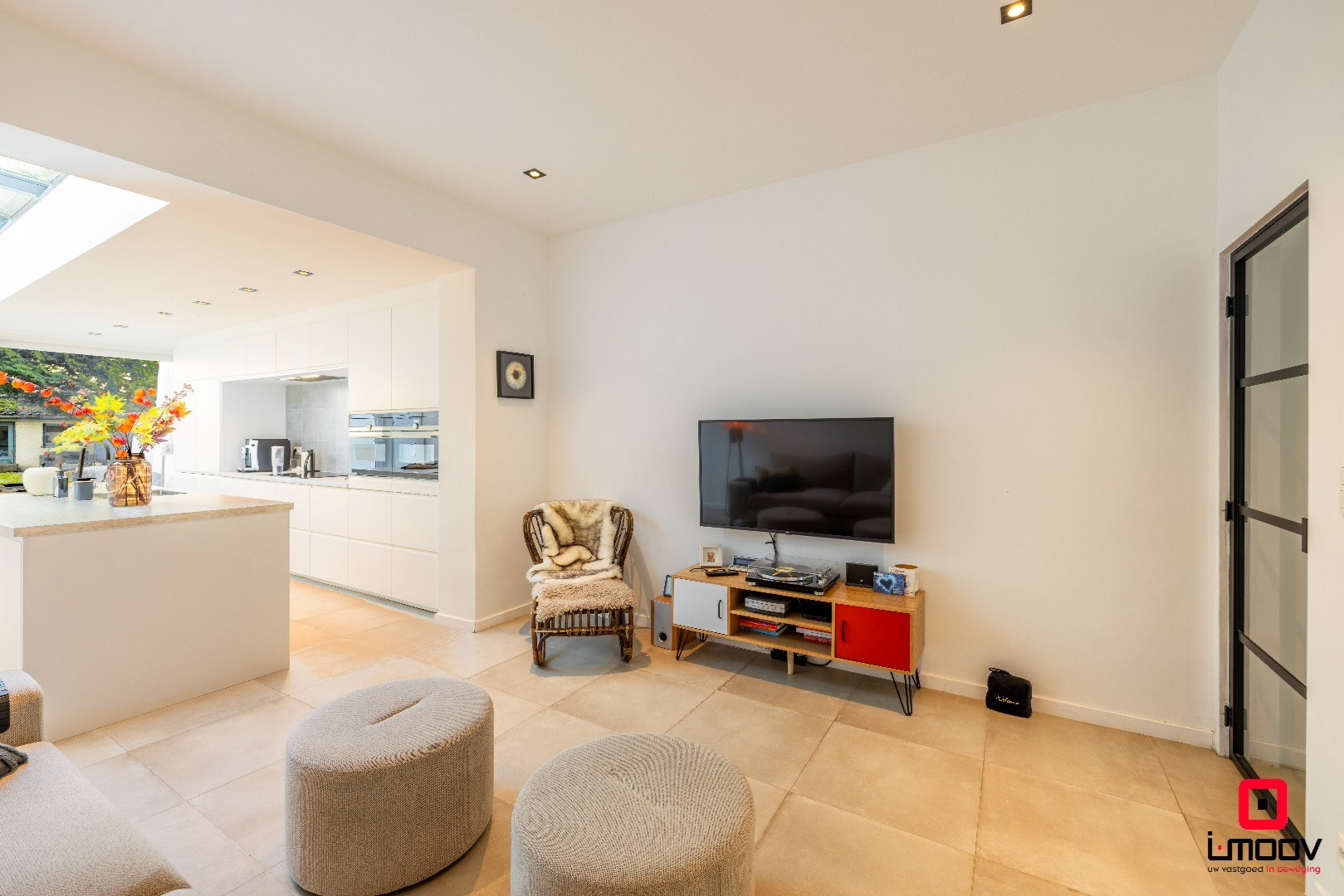 Hedendaags gerenoveerde stadswoning met lichtrijke leefruimtes en optie tot kangoeroewonen 