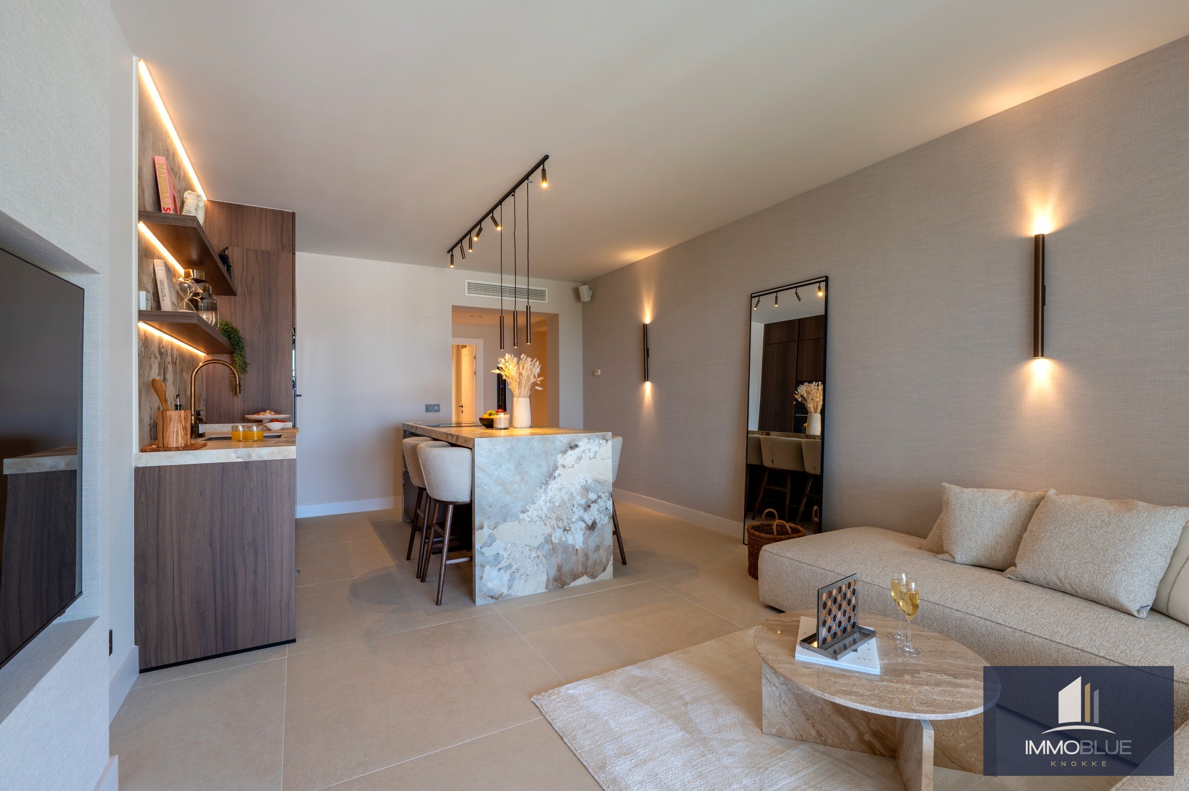 Appartement exclusif au design contemporain et au confort raffiné à Marbella 