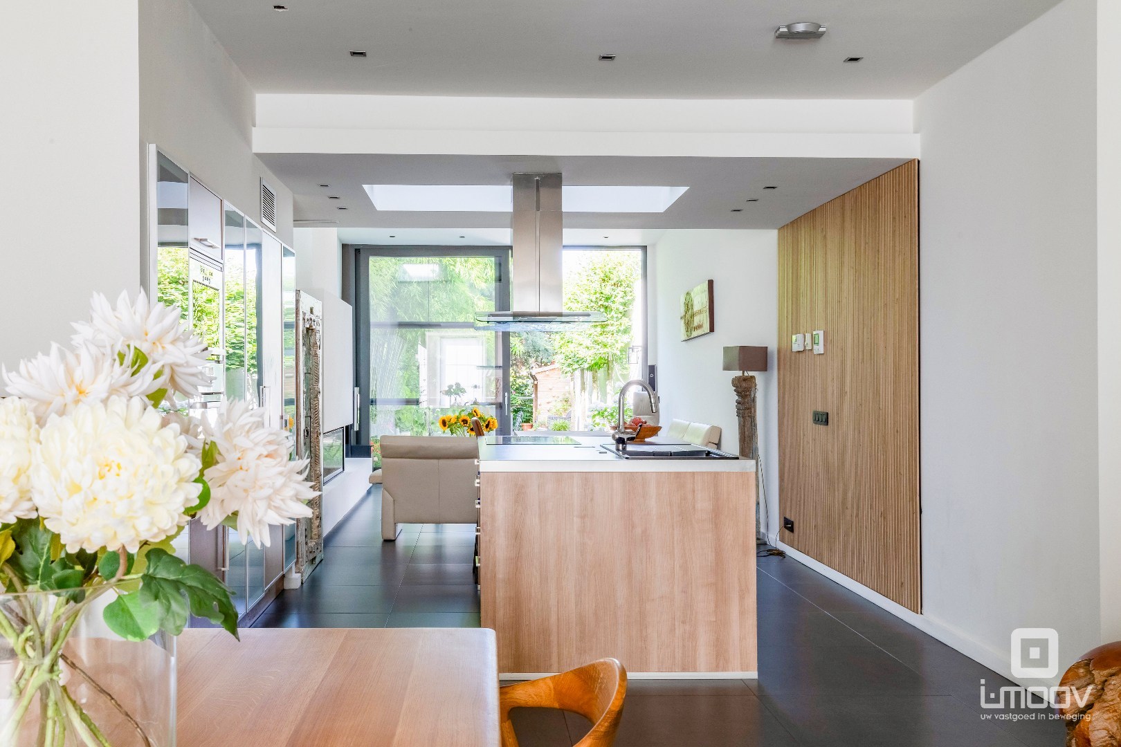 Architecturale woning met 3 slaapkamers te Zwijnaarde 