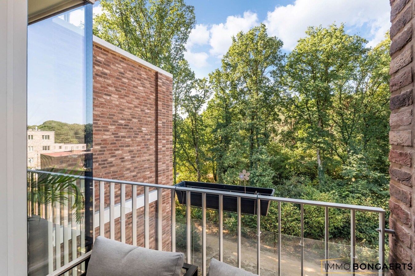 Recent 1-slaapkamerappartement nabij centrum Genk 