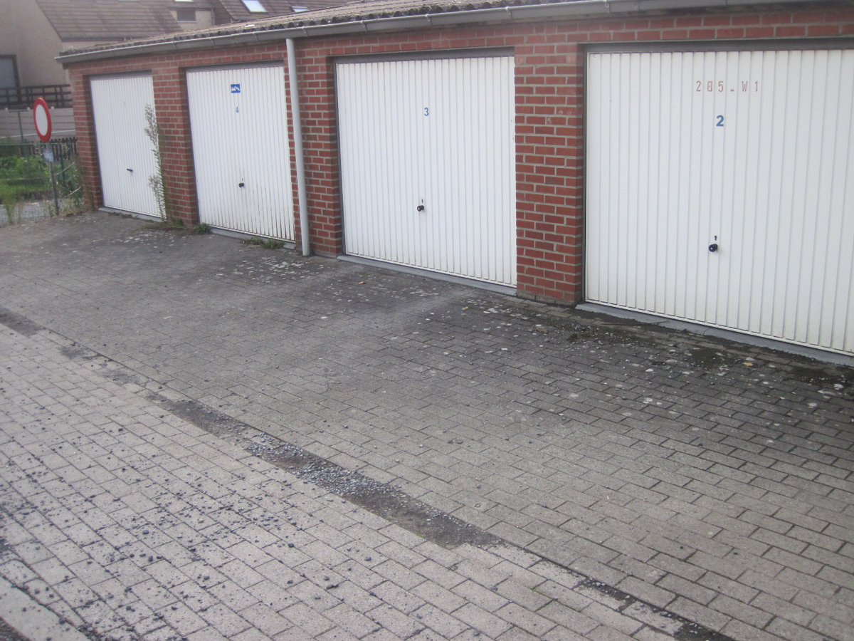 Garage in de onmiddellijke nabijheid van de Markt. 